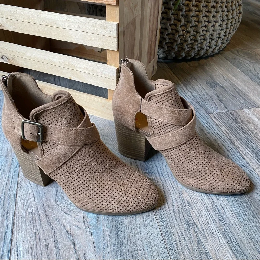 Brown ankle boots size 6/7 - Picture 3 of 4